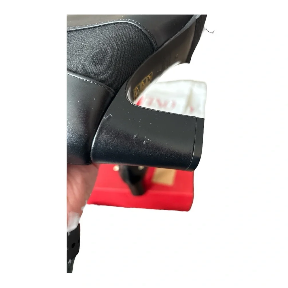 Valentino Rockstud Straps Block Heel Black Leather Ankle Booties Size 36 NWT - Picture 9 of 10